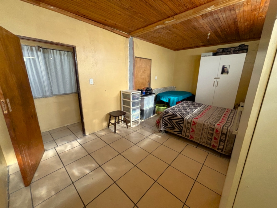 5 Bedroom Property for Sale in Belhar Western Cape
